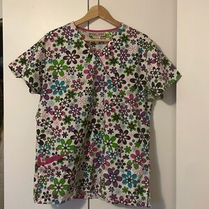 Women’s scrubs